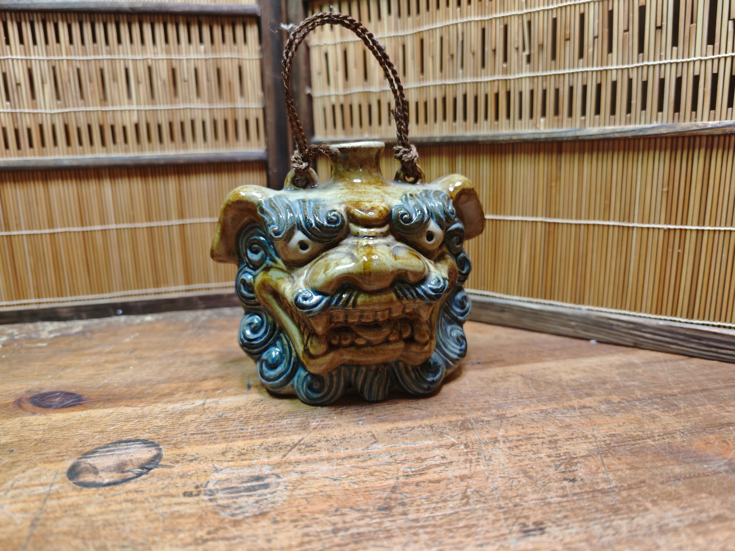 Japanese Vintage Shigaraki Shisa Wall Vase Okinawa Lion Dog Ceramic