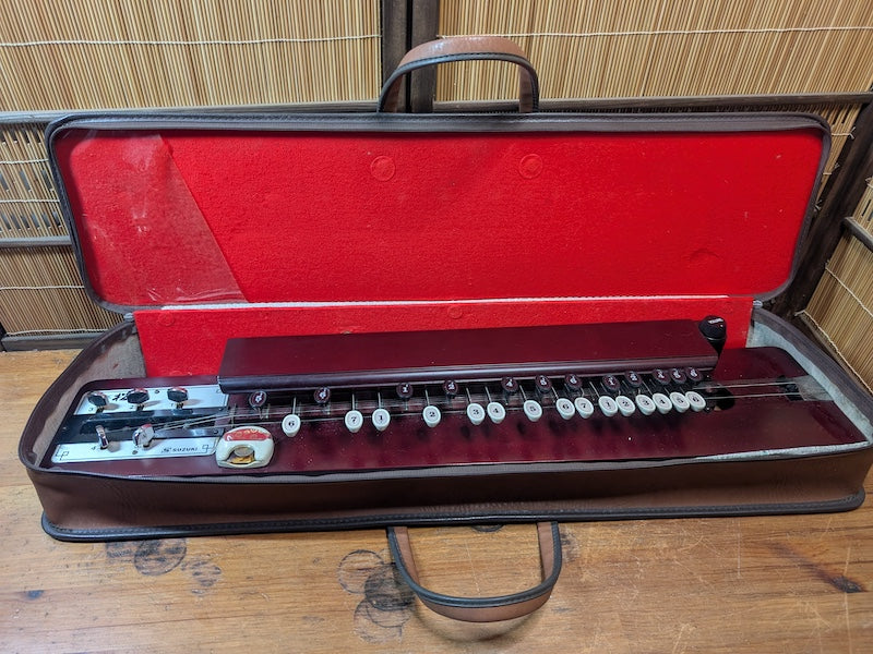 Vintage Suzuki Taisho Koto W/ Original Case Japan Playable Instrument