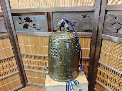 Large Japanese Bronze Buddhist Temple Bell Bonsho Ryuzu Antique