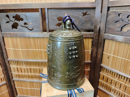 Large Japanese Bronze Buddhist Temple Bell Bonsho Ryuzu Antique
