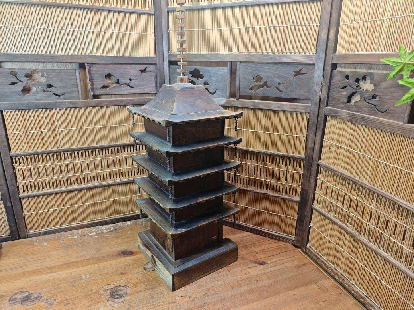 Large Japanese Vintage 5 Story Wooden Pagoda Goju-no-to Yaki Sugi Antique Japan
