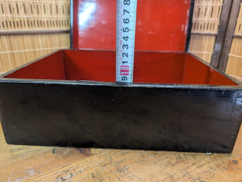 Japanese Antique Lacquer Box Artist Signed Urushi Japan Auction