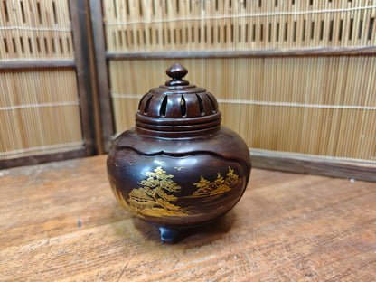 Meiji Era Japanese Wooden Koro Incense Burner Gold Maki-e Mother Pearl Inlay