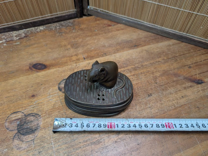 1900s Japanese Bronze Koro Incense Burner Koban Shape Mouse Auction JP