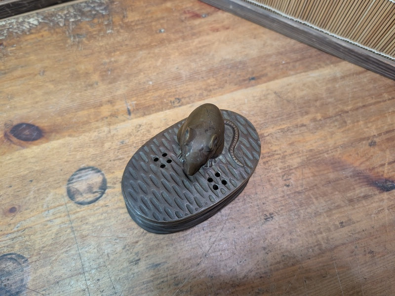 1900s Japanese Bronze Koro Incense Burner Koban Shape Mouse Auction JP
