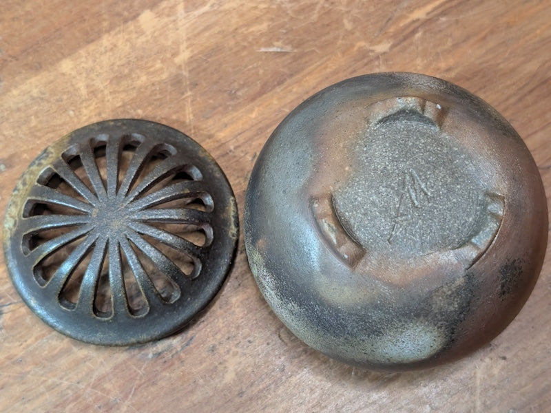 Japanese Bizen Ware Incense Burner Koro with Wooden Box Antique