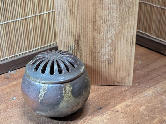 Japanese Bizen Ware Incense Burner Koro with Wooden Box Antique