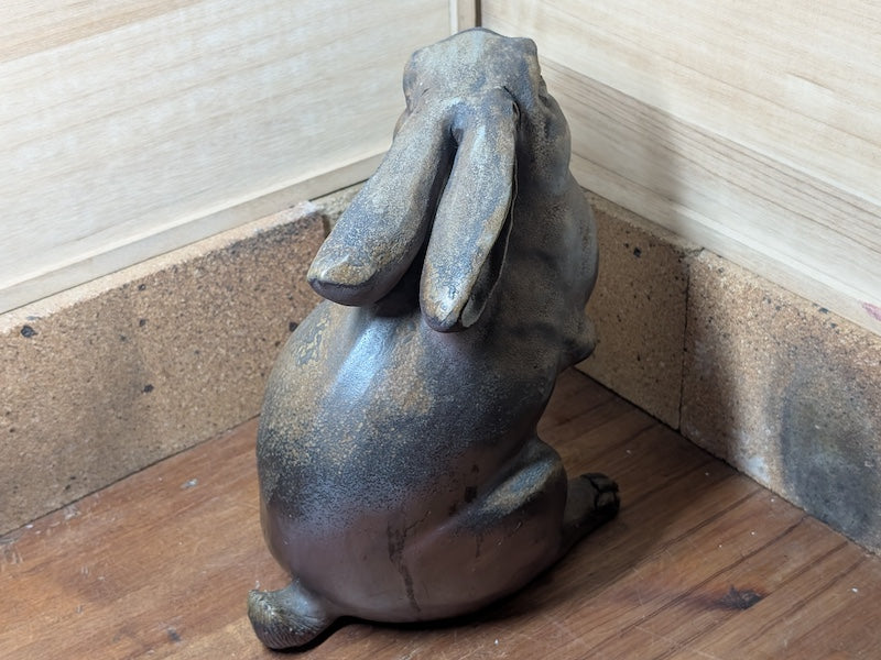1940s Japanese Bizen Yaki Usagi Figurine – Handmade Vintage Rabbit Statue