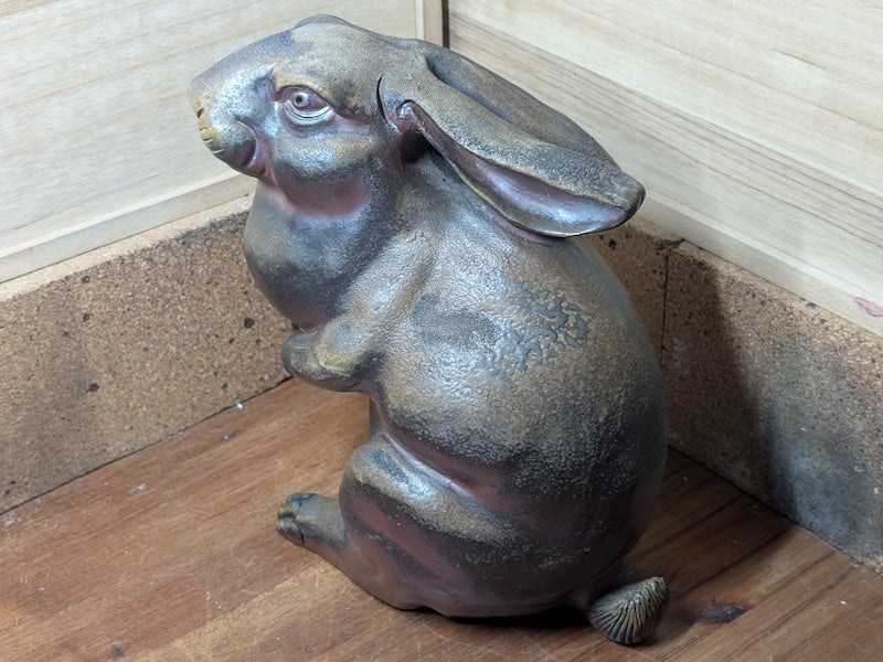1940s Japanese Bizen Yaki Usagi Figurine – Handmade Vintage Rabbit Statue