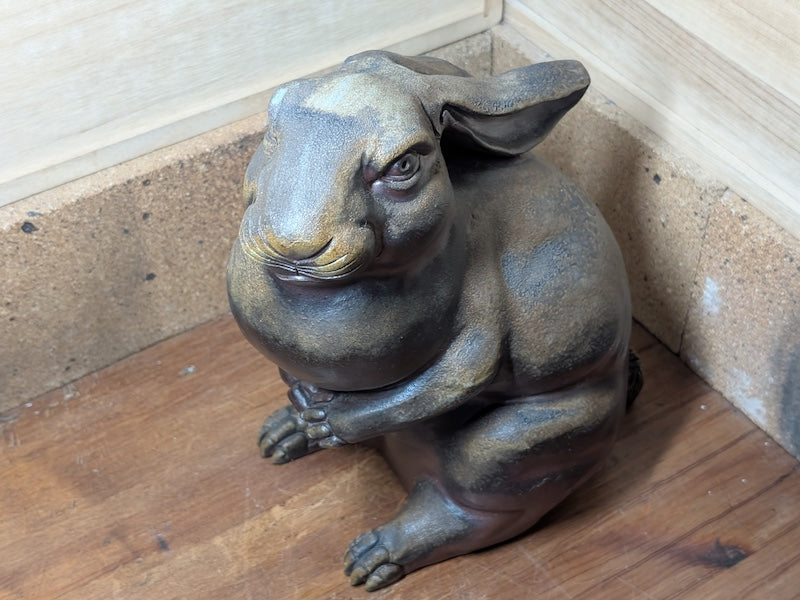 1940s Japanese Bizen Yaki Usagi Figurine – Handmade Vintage Rabbit Statue