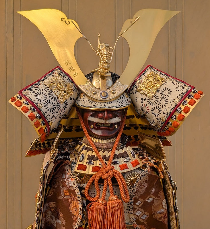 1949 Japanese Samurai Doll Yoroi 鎧 Armor 31.5" Tall  Signed, Kamon Box | Valued $7000