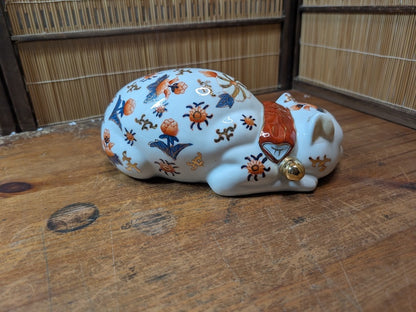 Rare 1950s Imari Maneki Neko Sleeping Cat Figurine with 24K Gold Japan Art