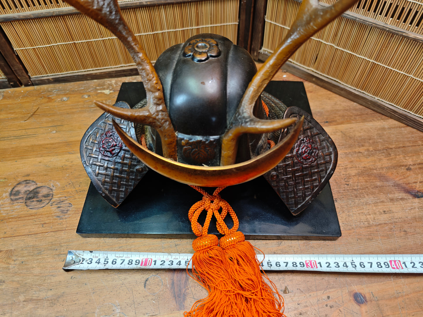Rare 1950s Japanese Kabuto Katana Stand Cast Iron Signed Auction JP