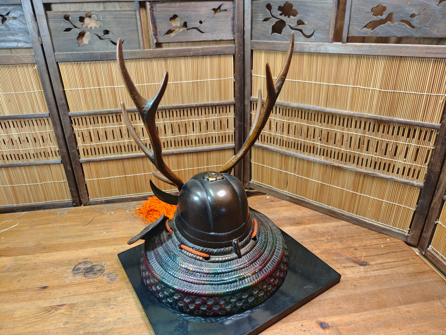 Rare 1950s Japanese Kabuto Katana Stand Cast Iron Signed Auction JP