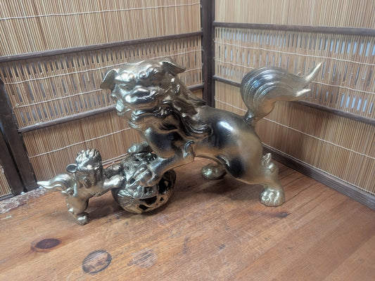 Rare 1950s Japanese Steel Komainu Shisa Guardian Lion Statue 5KG Shrine Art