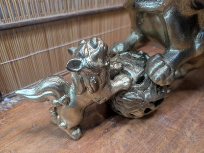 Rare 1950s Japanese Steel Komainu Shisa Guardian Lion Statue 5KG Shrine Art