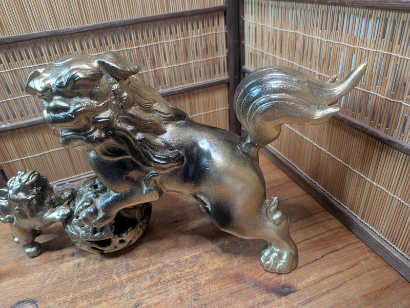 Rare 1950s Japanese Steel Komainu Shisa Guardian Lion Statue 5KG Shrine Art