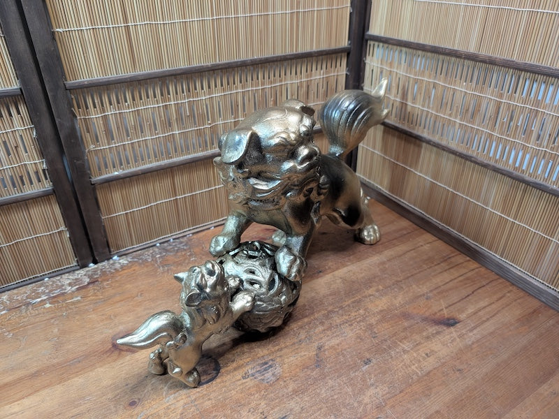 Rare 1950s Japanese Steel Komainu Shisa Guardian Lion Statue 5KG Shrine Art