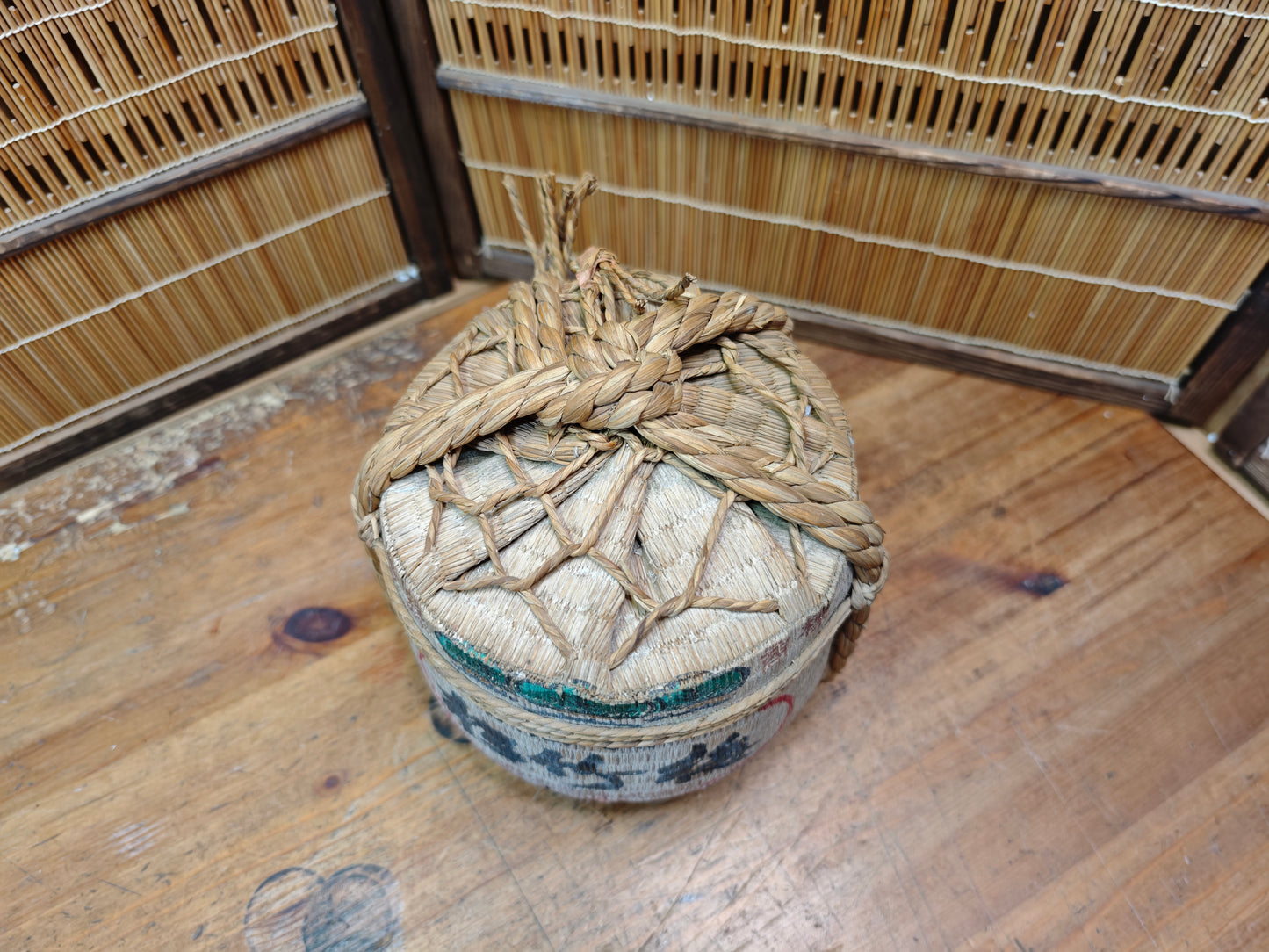 Rare Japanese pottery Sake Barrel Kazari Taru Tokyo Folk Art Decor