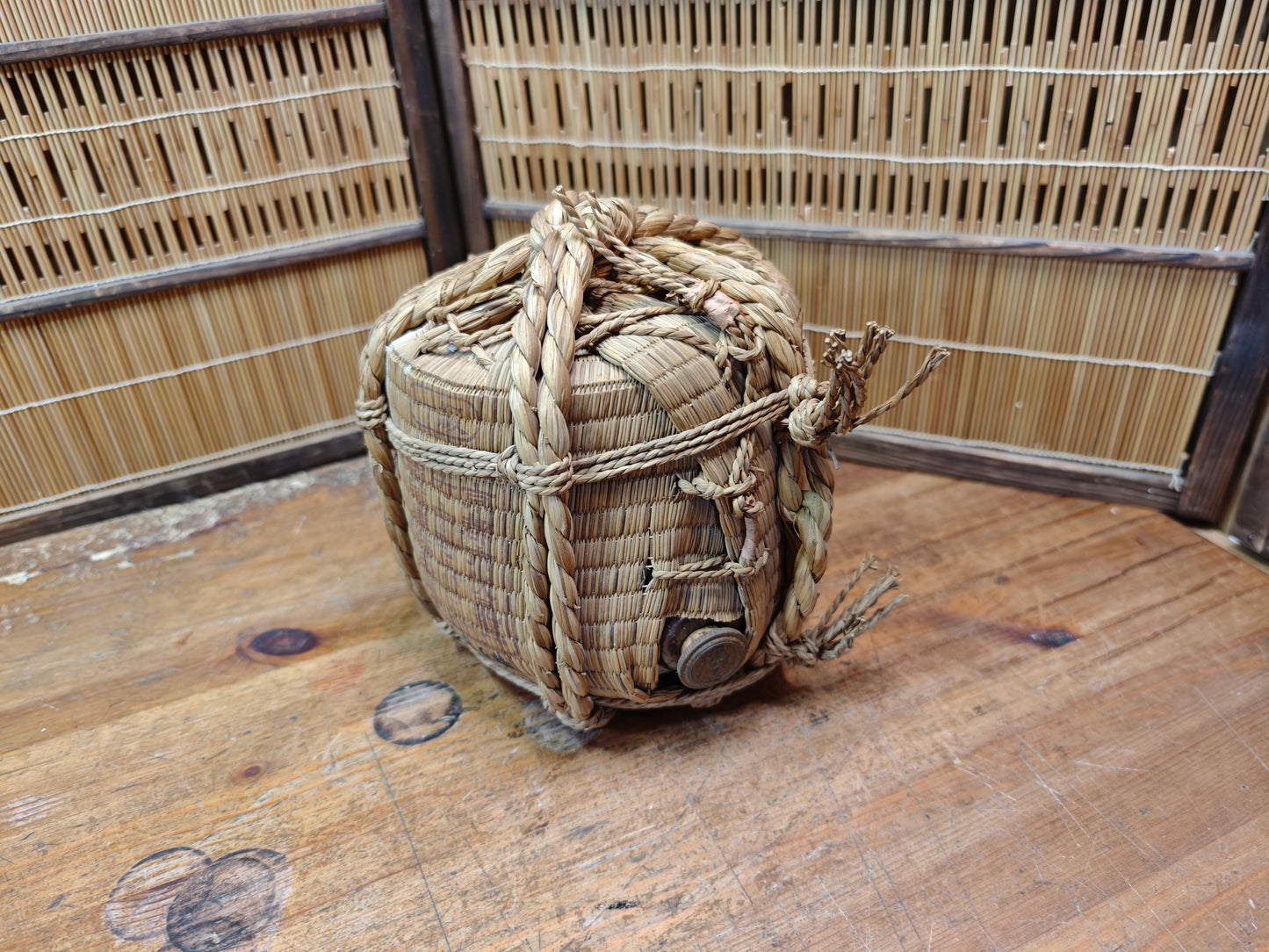 Rare Japanese pottery Sake Barrel Kazari Taru Tokyo Folk Art Decor