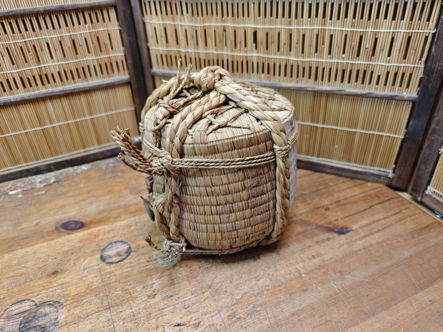 Rare Japanese pottery Sake Barrel Kazari Taru Tokyo Folk Art Decor