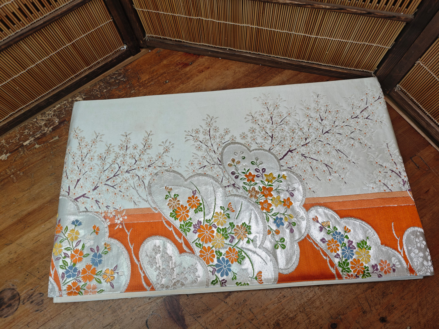 Rare 1951 Japanese Silk Kimono Obi Gold Thread Table Runner Antique Decor