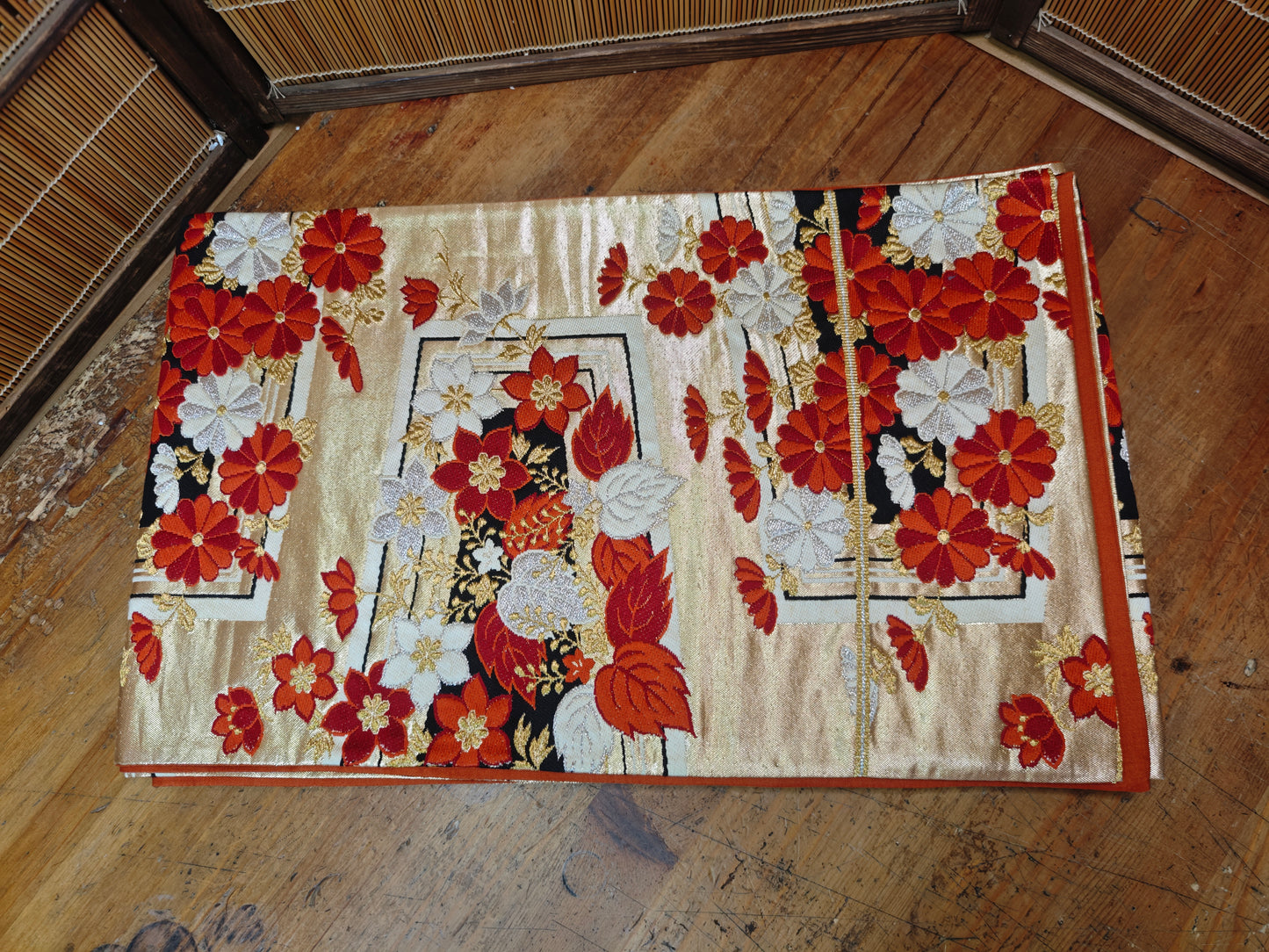 Rare 1951 Japanese Silk Kimono Obi Gold Thread Table Runner Antique Decor