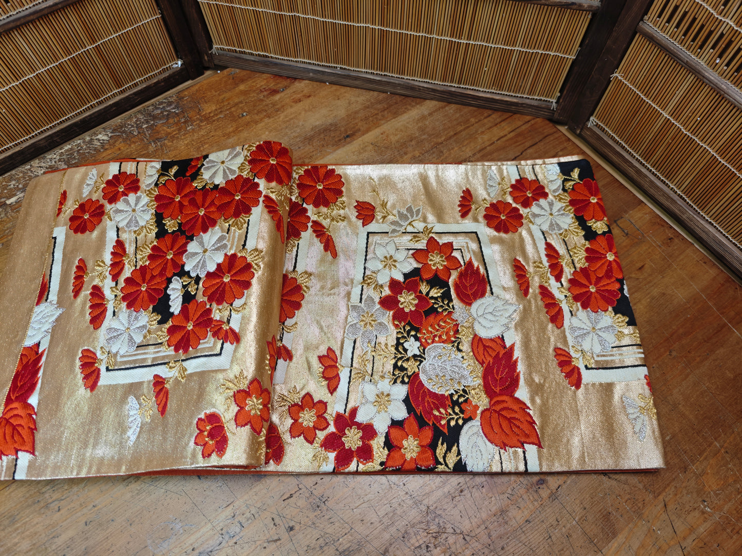 Rare 1951 Japanese Silk Kimono Obi Gold Thread Table Runner Antique Decor