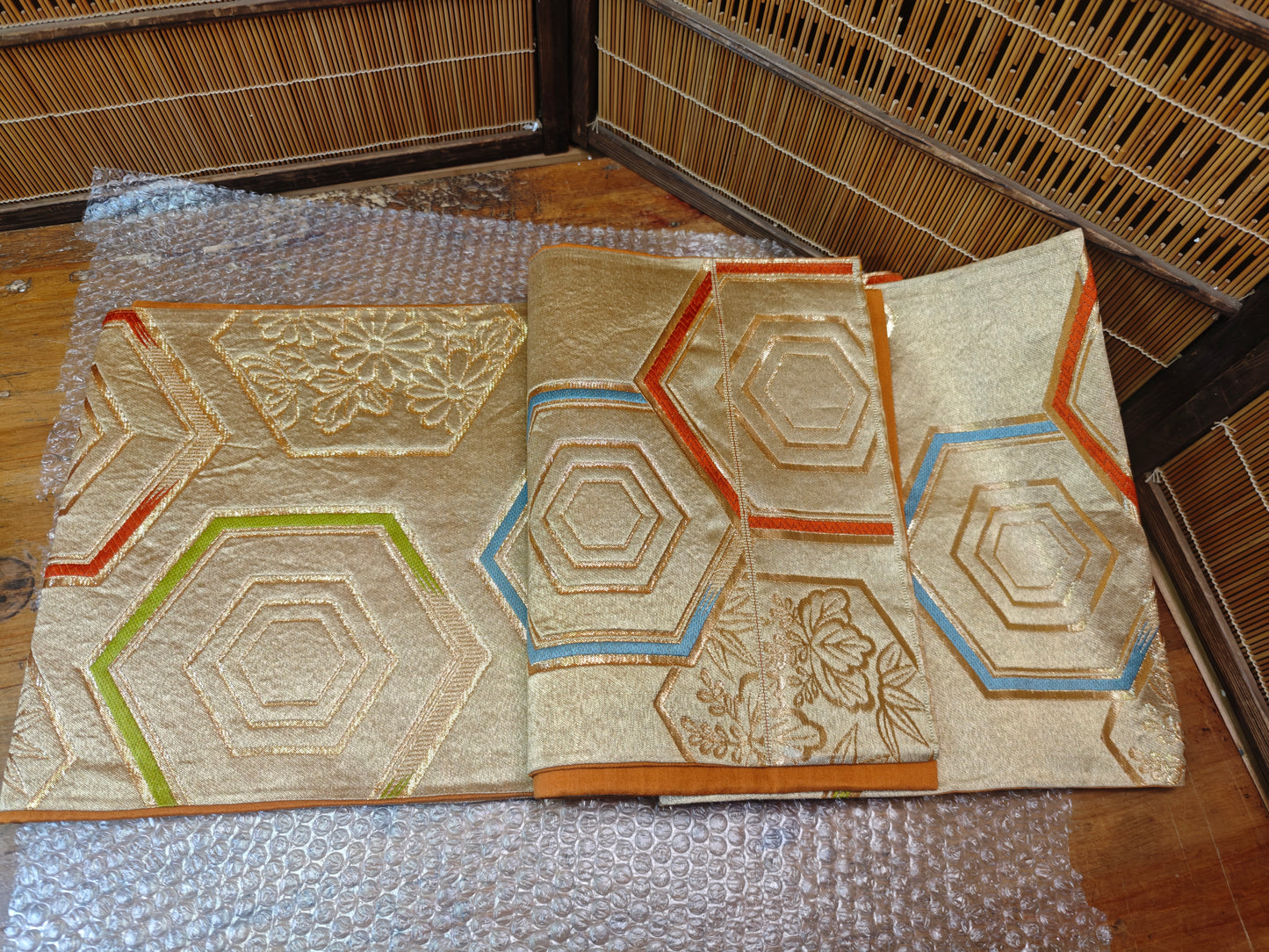 Rare 1951 Japanese Silk Kimono Obi Gold Thread Antique Table Runner Decor