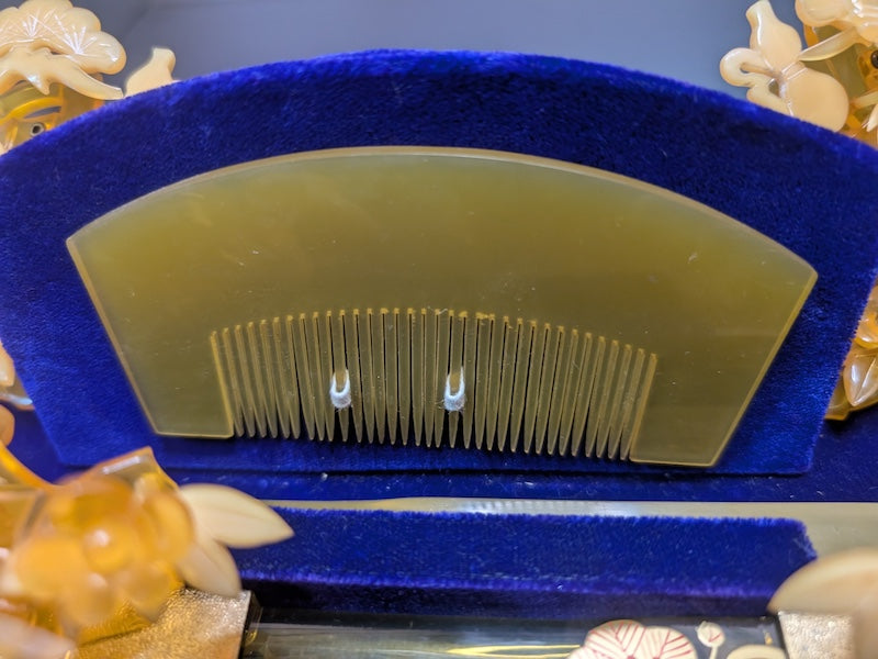 Vintage Japanese Kanzashi Set 1970s Floral Hairpins Comb Box Rare