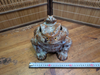 Rare Shigaraki Ware Frog Statue Handmade Japanese Ceramic Kaeru