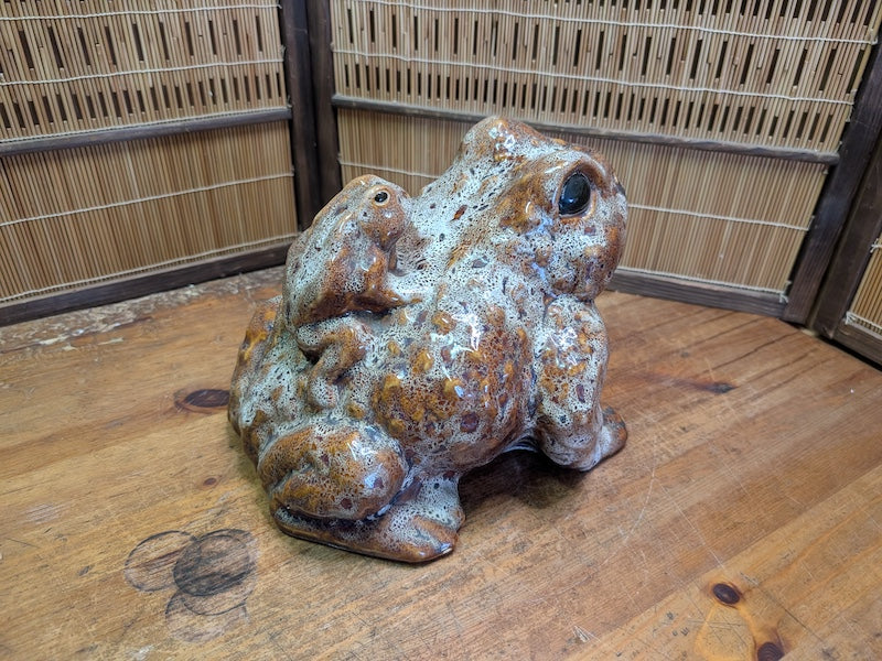 Rare Shigaraki Ware Frog Statue Handmade Japanese Ceramic Kaeru
