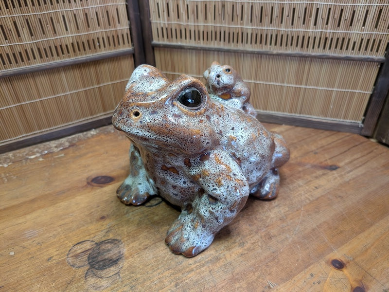 Rare Shigaraki Ware Frog Statue Handmade Japanese Ceramic Kaeru