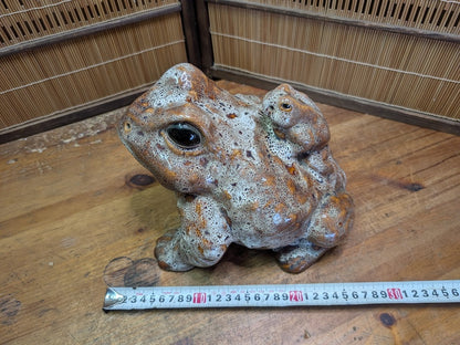 Rare Shigaraki Ware Frog Statue Handmade Japanese Ceramic Kaeru