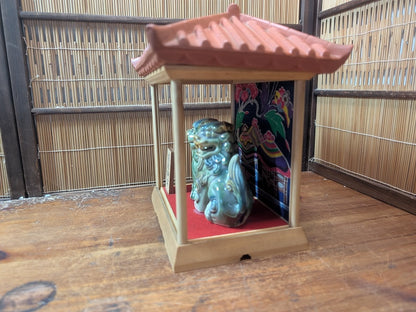 Vintage Okinawa Shisa Guardian Lions 1970s Wooden House Japanese Folk Art