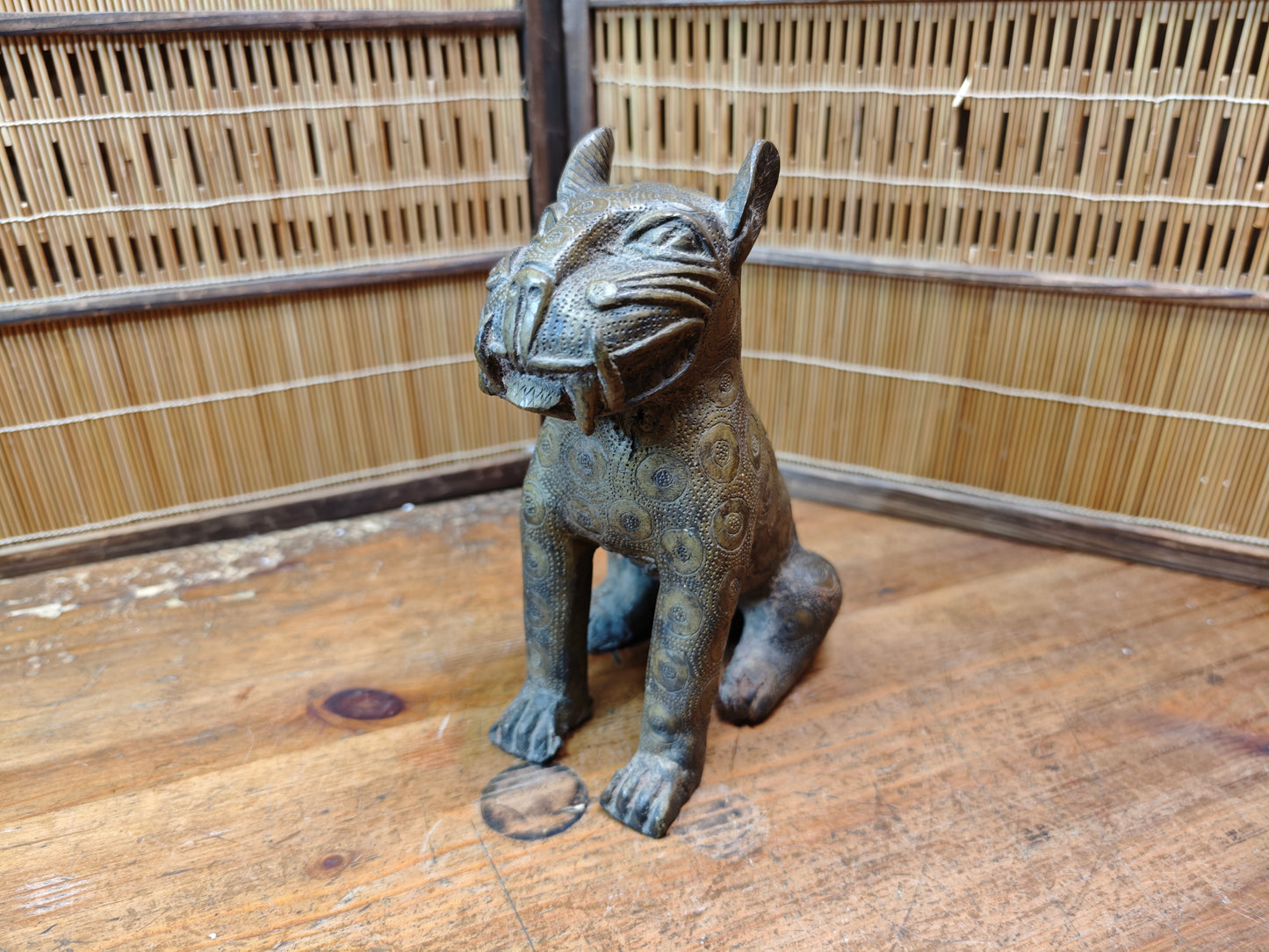 Authentic Benin Bronze Leopard Sculpture Vintage African Art JP Auction