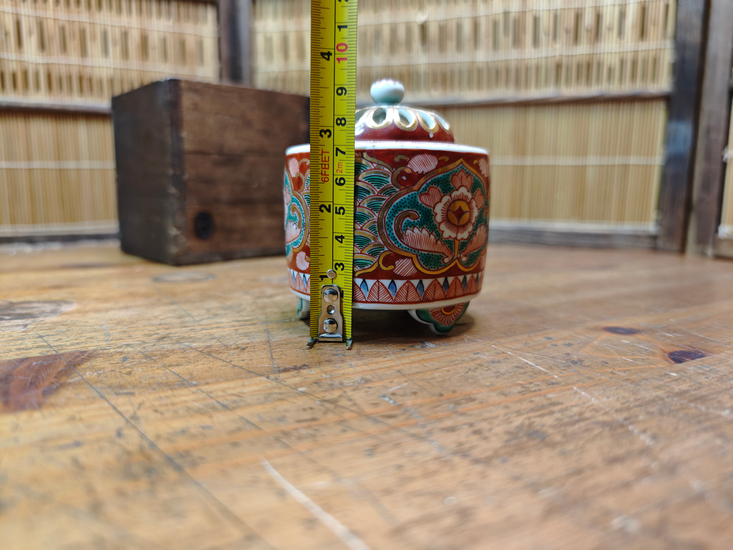 Rare Japanese Antique Kutani Ware Koro Incense Burner with Wooden Box