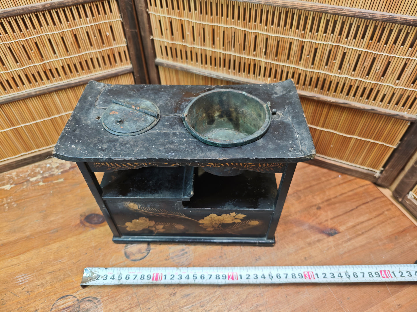 Rare Japanese Tabako-bon Tobacco Tray | Edo–Meiji Maki-e Lacquer