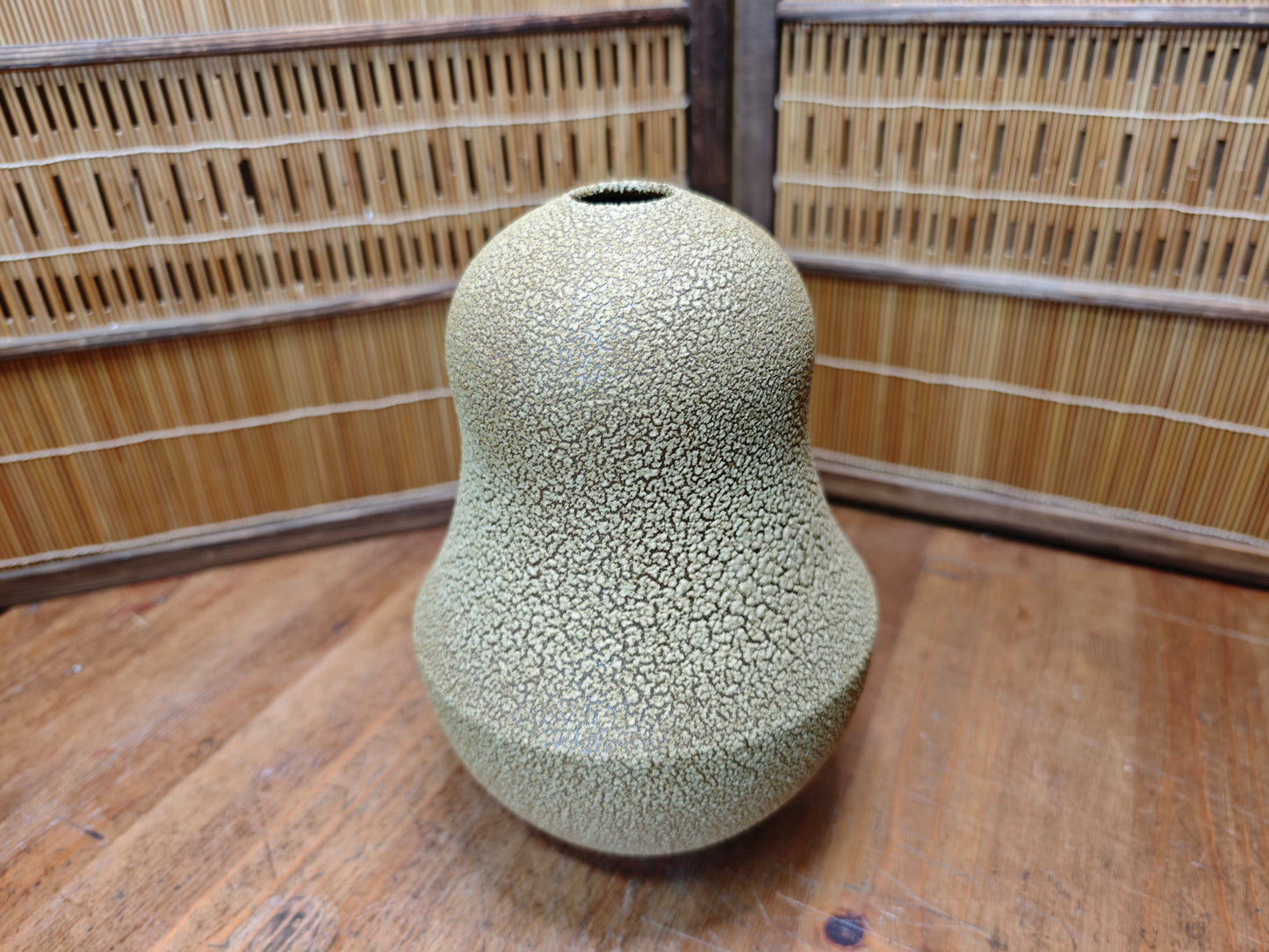 Rare Koishiwara Ware Hyotan Vase Japanese Studio Pottery with Papers