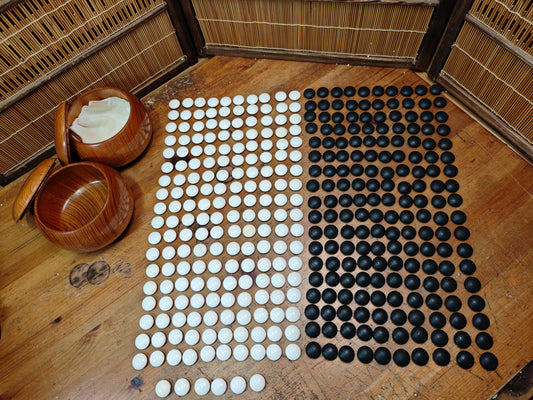 Rare Japanese Go Stones Set Hamaguri Shell 186 White 180 Black Wood Bowls