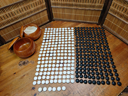 Rare Japanese Go Stones Set Hamaguri Shell 186 White 180 Black Wood Bowls