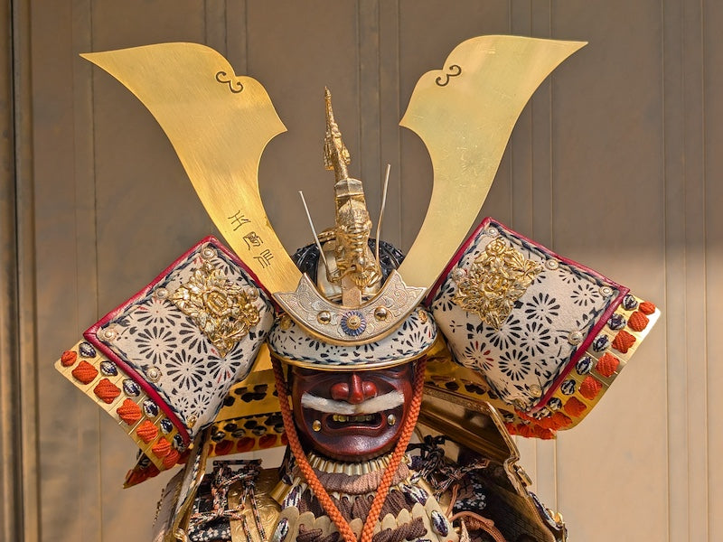 1949 Japanese Samurai Doll Yoroi 鎧 Armor 31.5" Tall  Signed, Kamon Box | Valued $7000