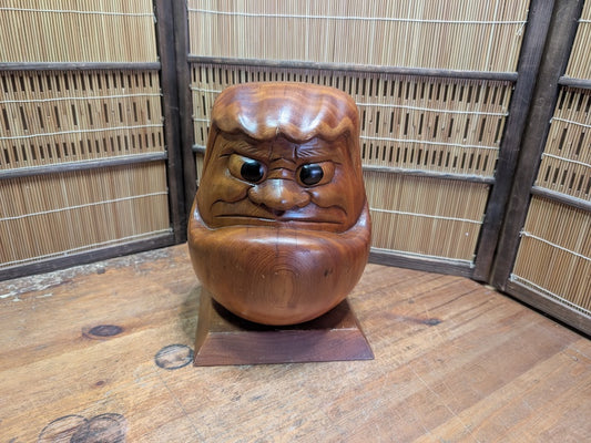 Traditional Japanese Showa 62 Solid Wood Daruma Hand-Carved 3kg Japan Auction