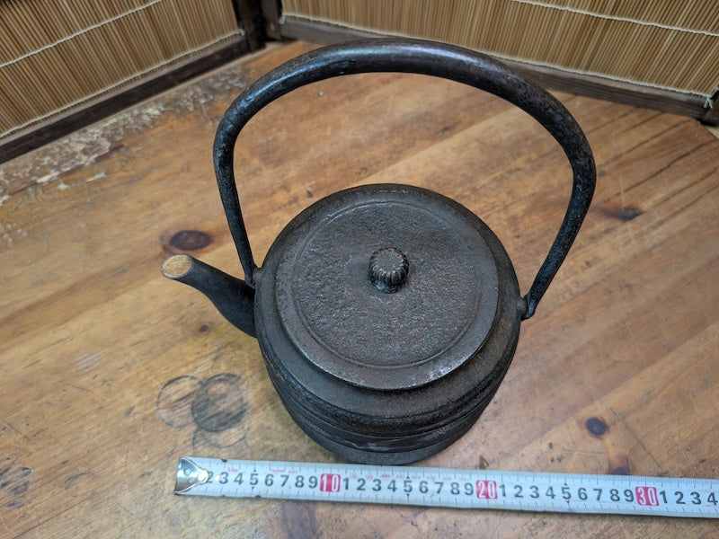 Vintage Japanese Tetsubin Crane & Turtle Iron Kettle Signed Seal
