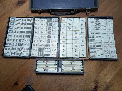 Vintage Japanese Mahjong Game Set Resin Bamboo Tiles Wooden Case