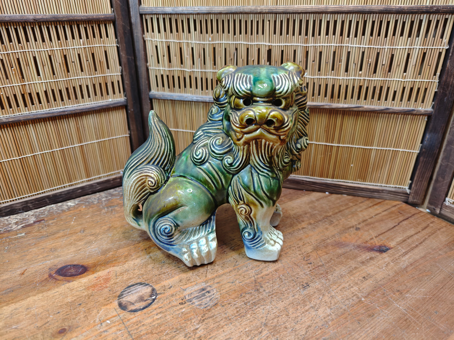 Vintage Female Okinawan Shisa Lion Guardian Statue Ceramic Auction JP