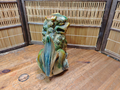Vintage Female Okinawan Shisa Lion Guardian Statue Ceramic Auction JP
