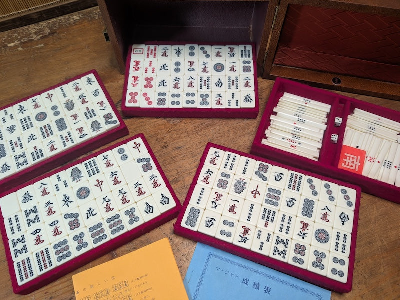 Vintage Japanese Mahjong Set 1970s Wooden Case Collectible