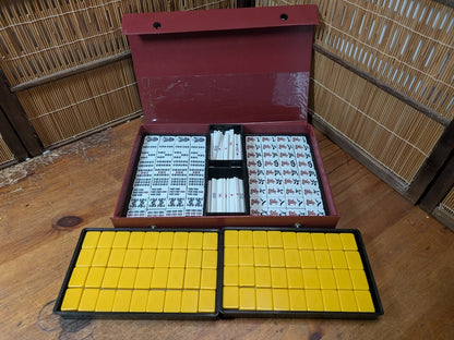 Vintage Japanese Mahjong Set 1970s Unused Complete Resin Tiles w/ Case