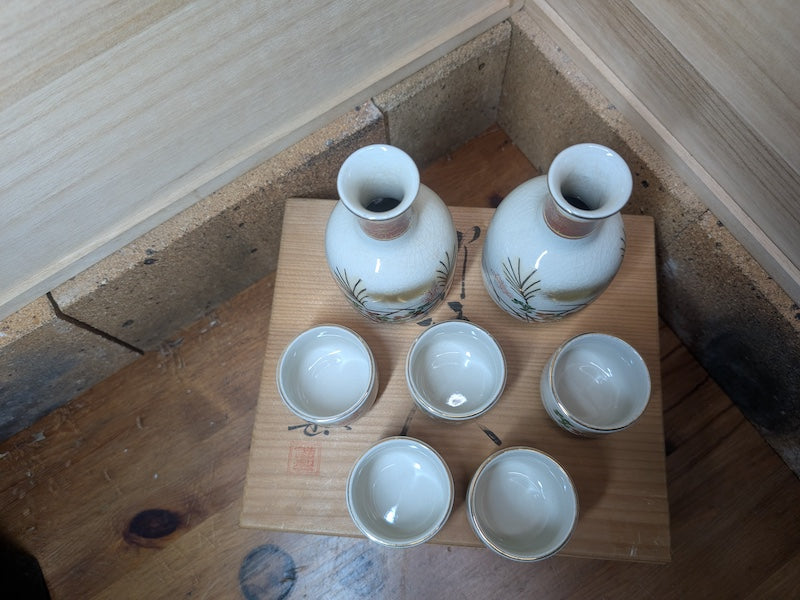 Vintage Japanese Kutani Ware Sake Set Handmade Ceramic Signed Wood Box